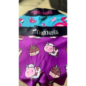 CHICKNLEGS